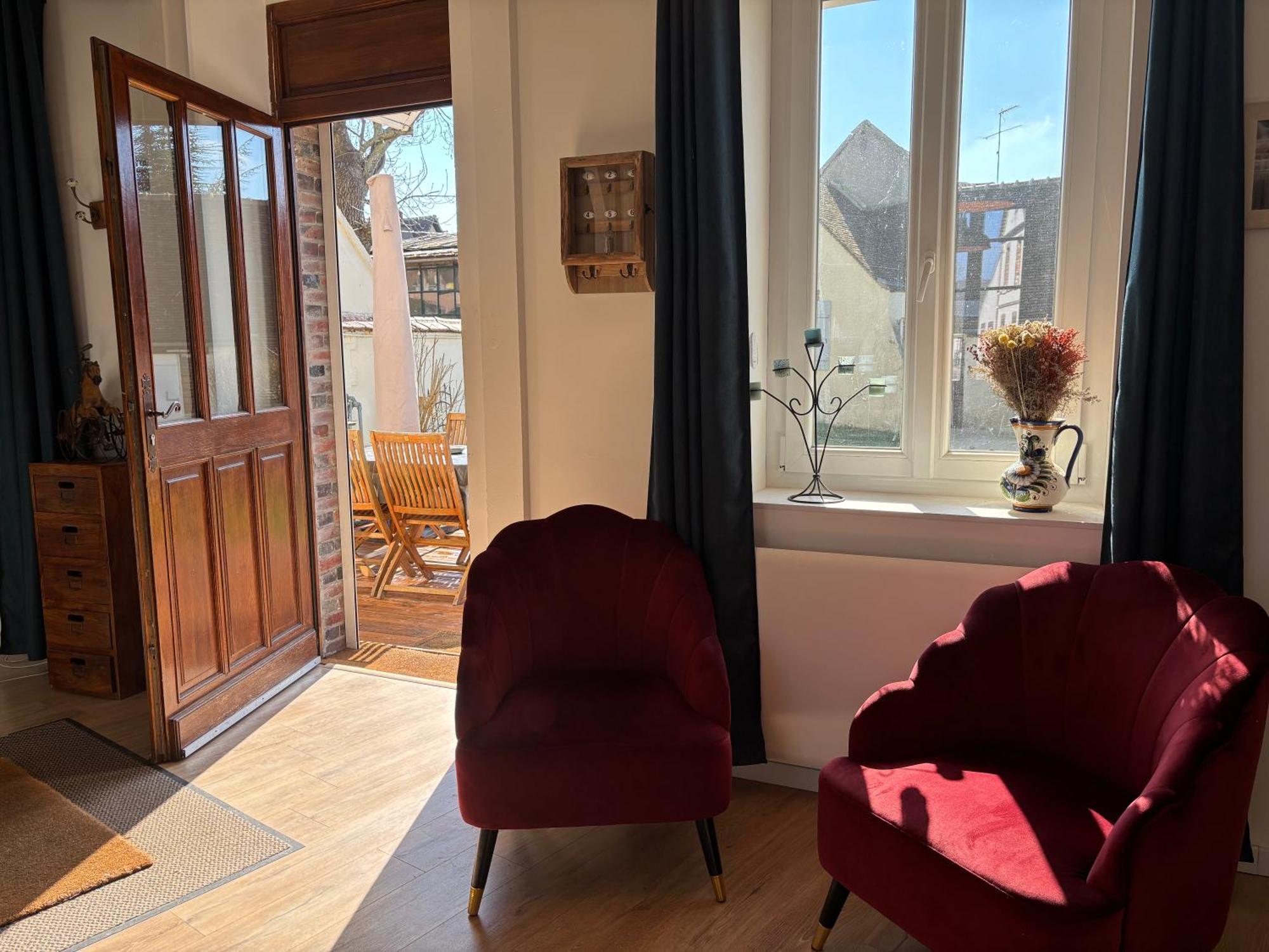 jolie maison de campagne avec piscine intérieur chauffée Fontaine-la-Gaillarde Exterior foto